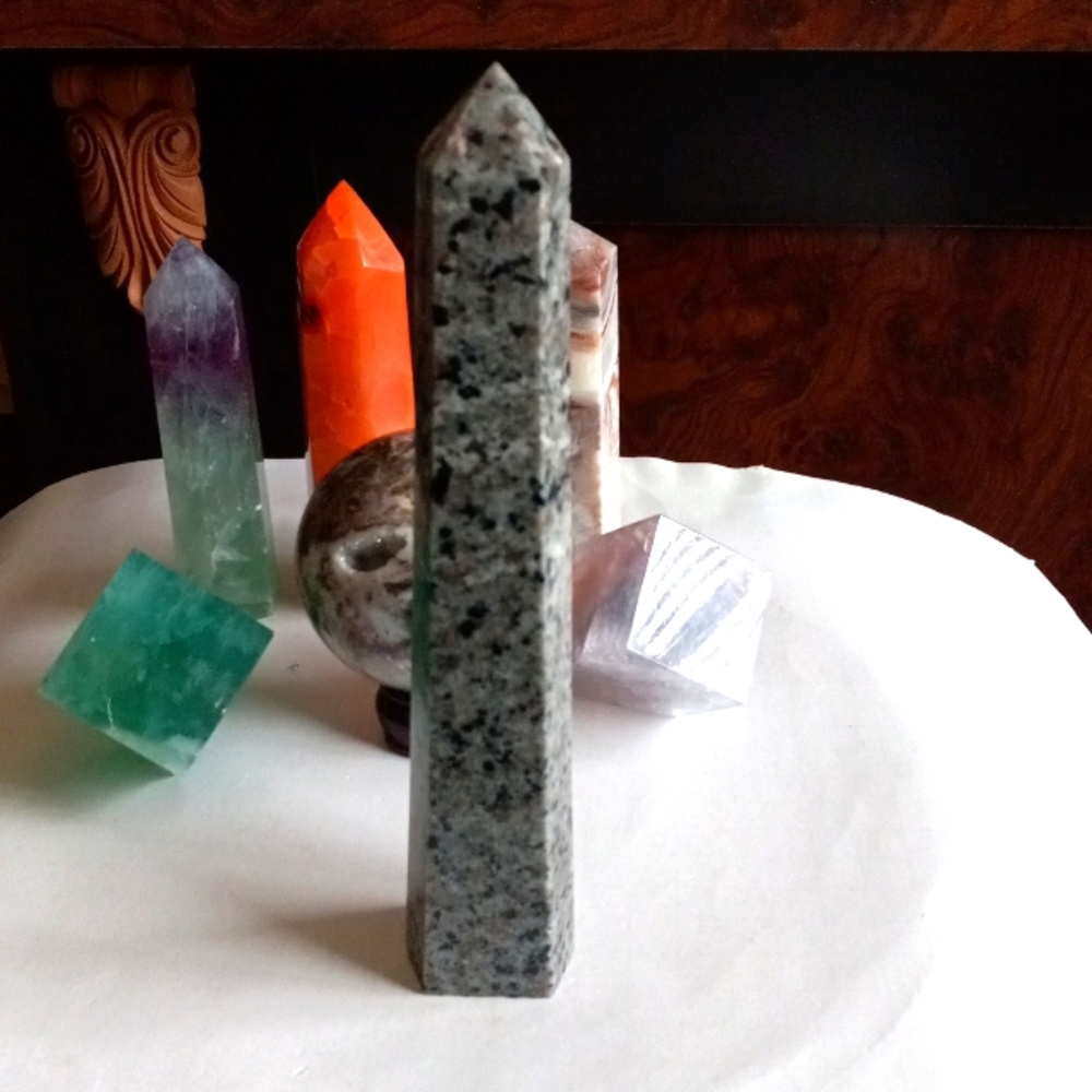 Yooperlite Crystal Tower